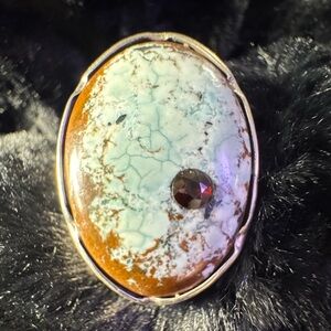 Artisan made/Vancouver Island artist! Heavy sterling silver ring!